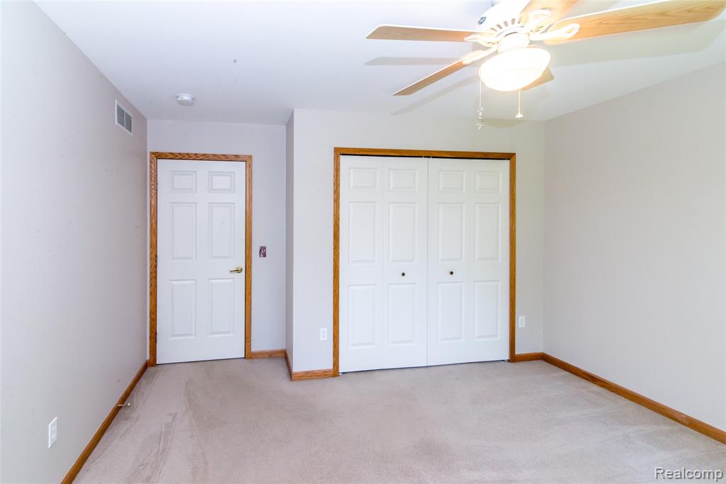 840 Heatheridge Court, Brighton, MI 48116 — Photo 23