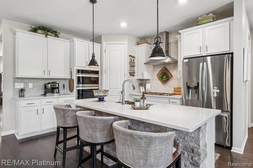 24261 Bay Laurel Lane, South Lyon, MI 48178 — Photo 10