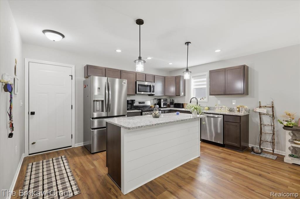 9510 Orchard Lake Drive, Davison, MI 48423 — Photo 12