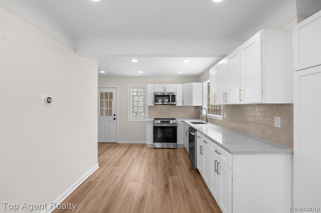 16124 Fielding Street, Detroit, MI 48219 — Photo 5