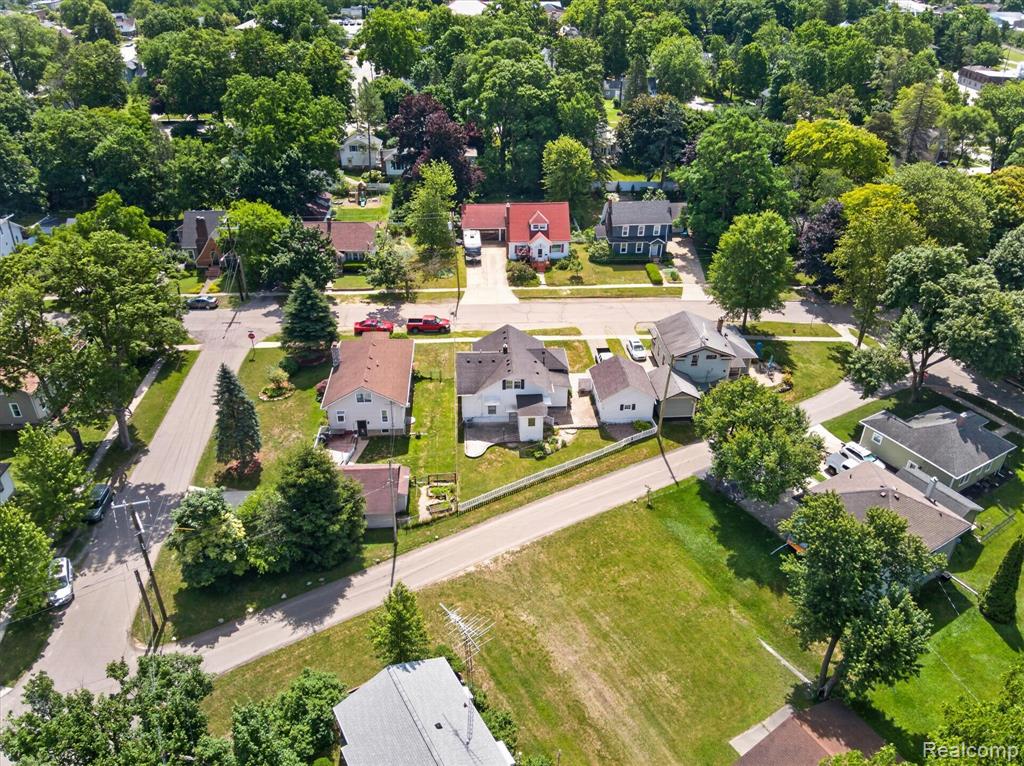 410 S Center Street, Howell, MI 48843 — Photo 39
