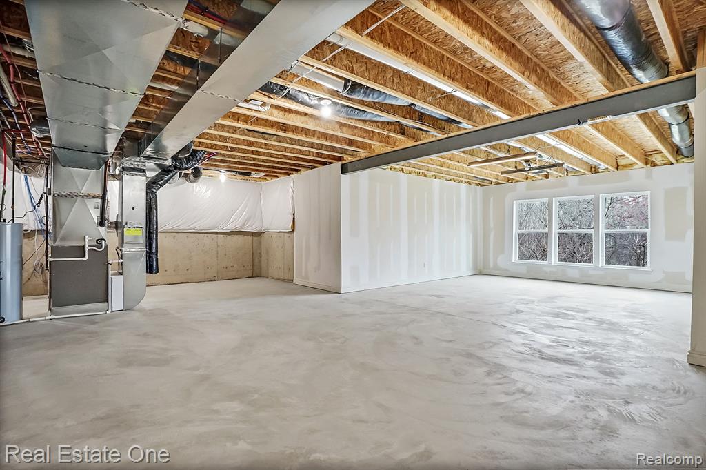 4559 TANGLEWOOD Lane, Lake Orion, MI — Photo 34