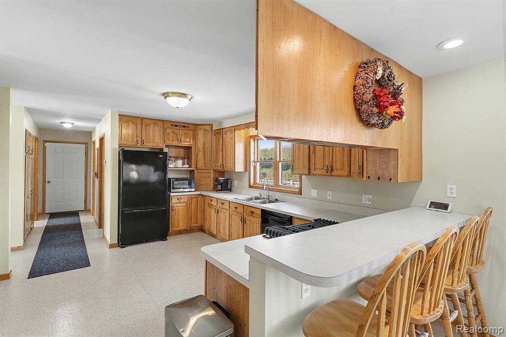 7150 W Mead Road, MI 48879 — Photo 10