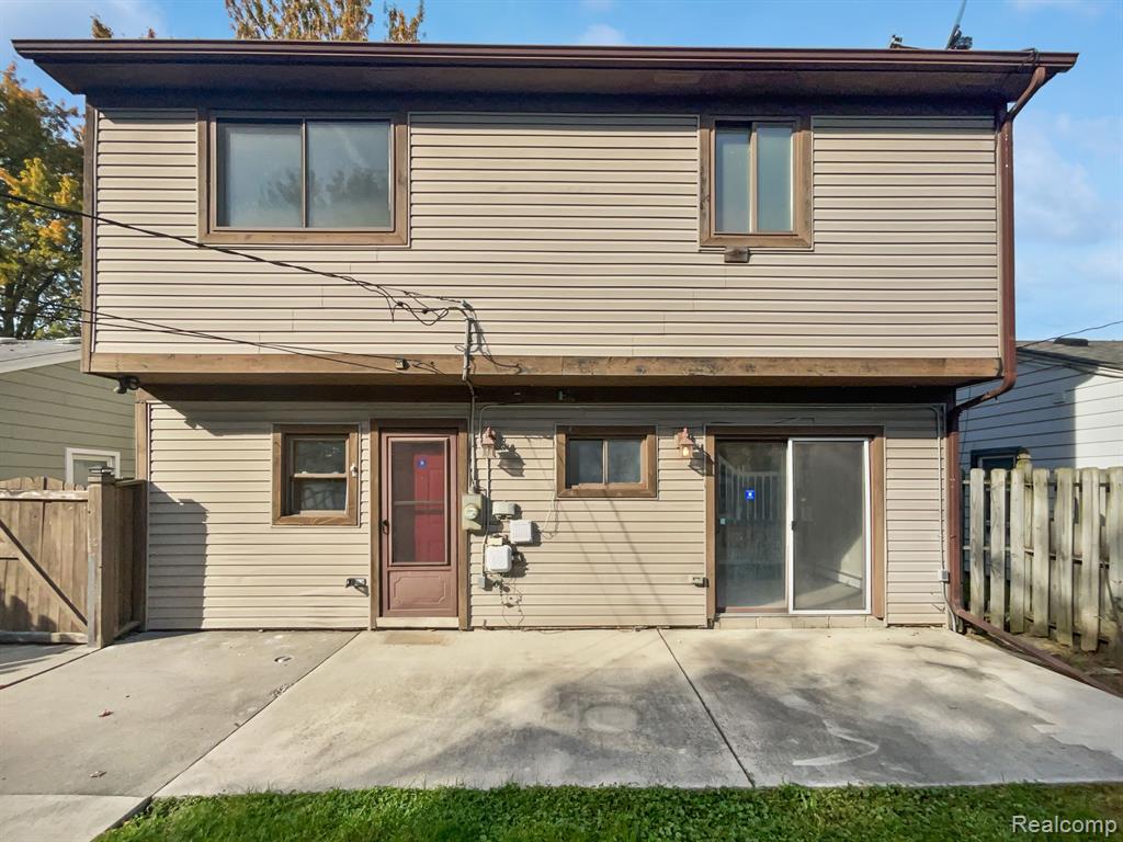 8817 DUDLEY Street, Taylor, MI 48180 — Photo 8