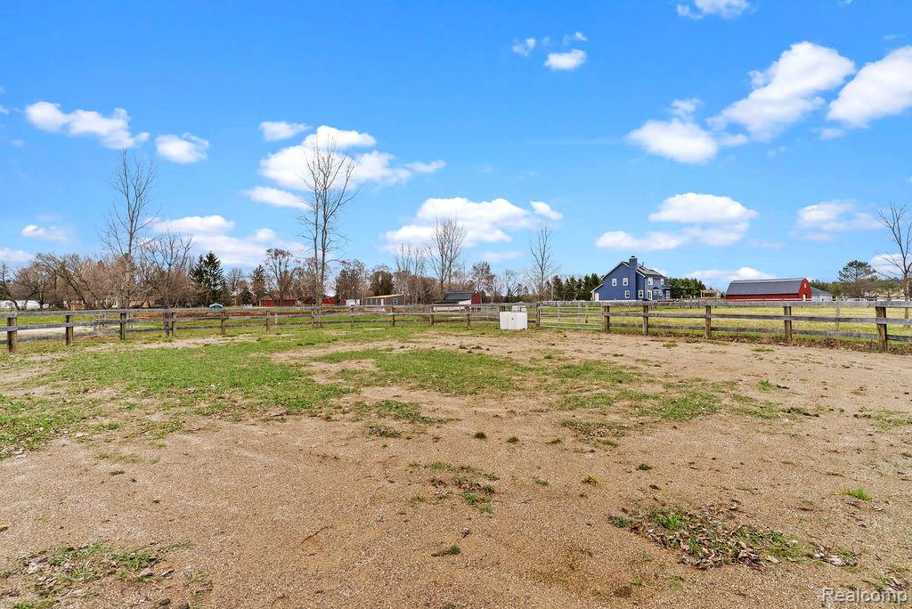 7200 E Potter Road, Davison, MI 48423 — Photo 52
