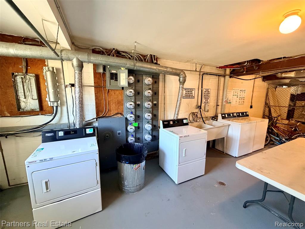 507 W Highland Road, 11, Howell, MI 48843 — Photo 26