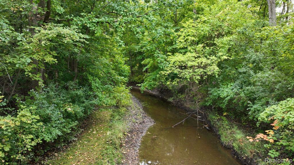 3 Esson Drive, Grand Blanc, MI 48439 — Photo 18
