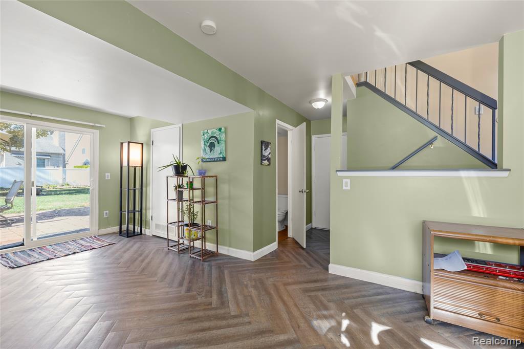 1152 Heritage Drive, Canton, MI 48188 — Photo 16
