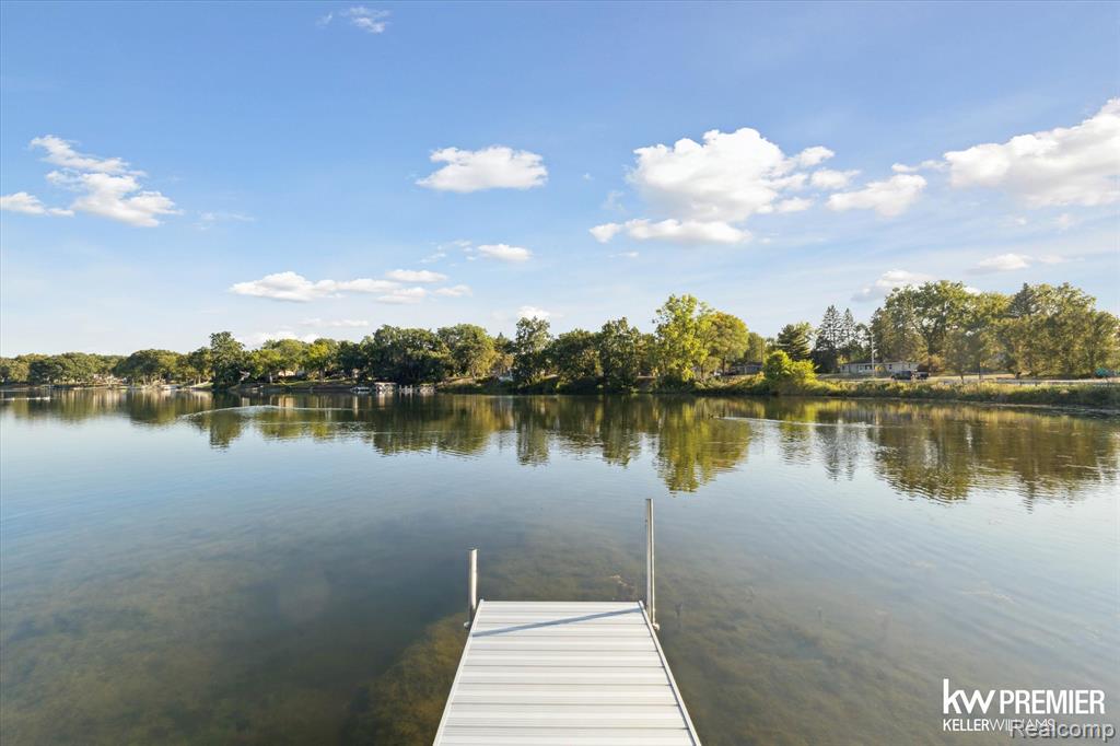 6015 Rowley Boulevard, Waterford, MI — Photo 33