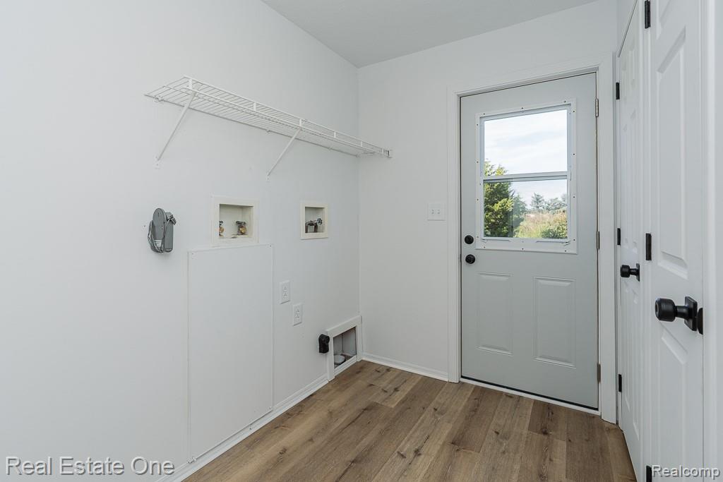 10185 N Genesee Road, Mount Morris, MI 48458 — Photo 24