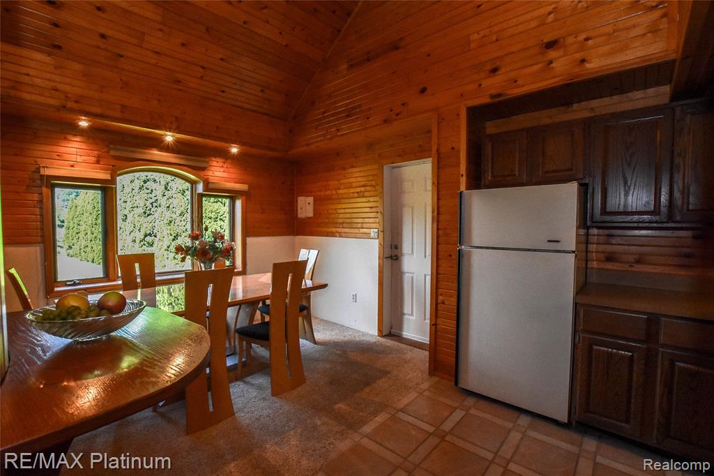 5160 Fenton Road, Fenton, MI 48430 — Photo 36