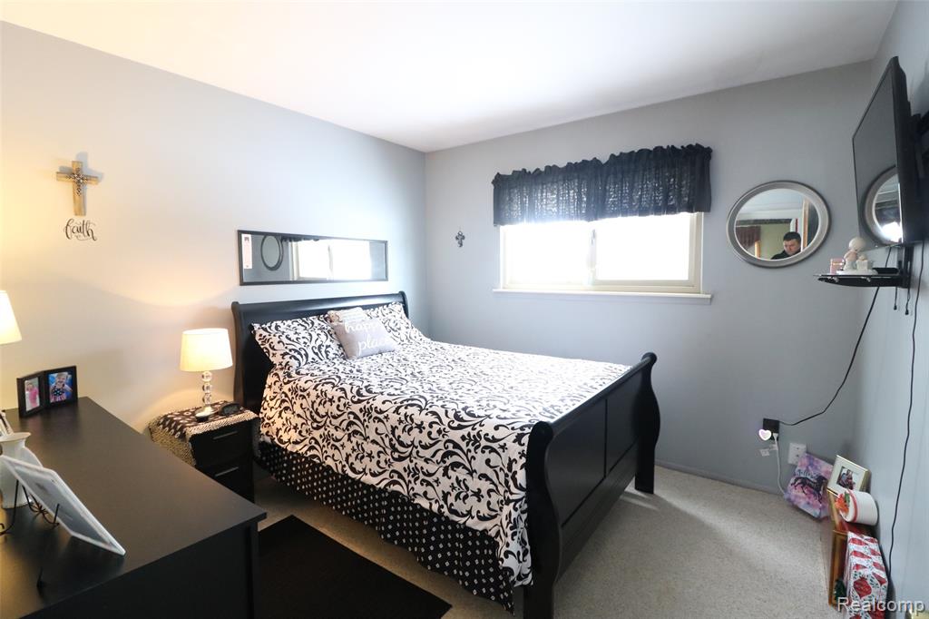 50674 Bower Drive, Chesterfield, MI 48047 — Photo 10