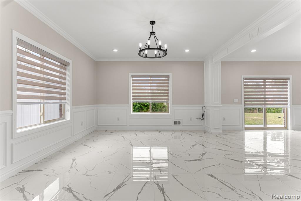 6735 Norborne Avenue, Dearborn, MI 48127 — Photo 9