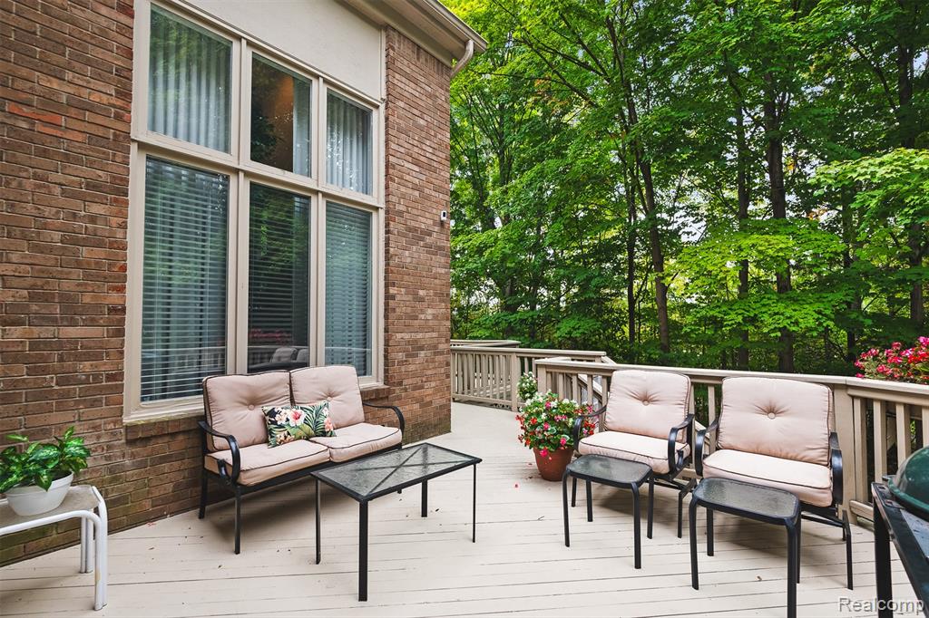 6993 Crosswell Drive, West Bloomfield, MI — Photo 40