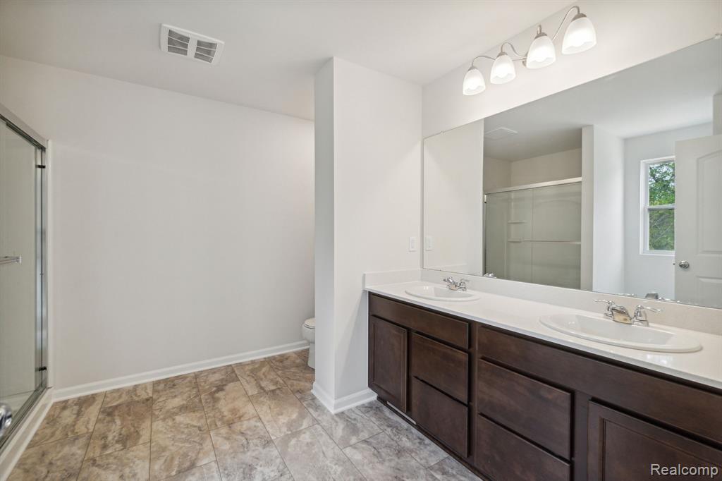 515 Cumberland Trail, Chelsea, MI 48118 — Photo 12