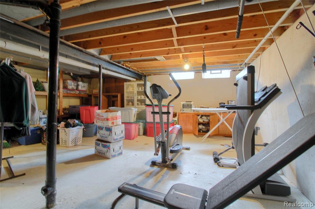 42272 Beechwood Court Court, Canton, MI 48188 — Photo 18