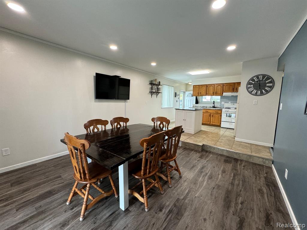 40137 Walter Drive, Sterling Heights, MI 48310 — Photo 27