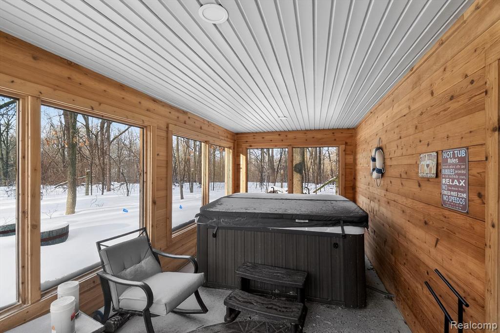 19225 Savage Road, Belleville, MI 48111 — Photo 65