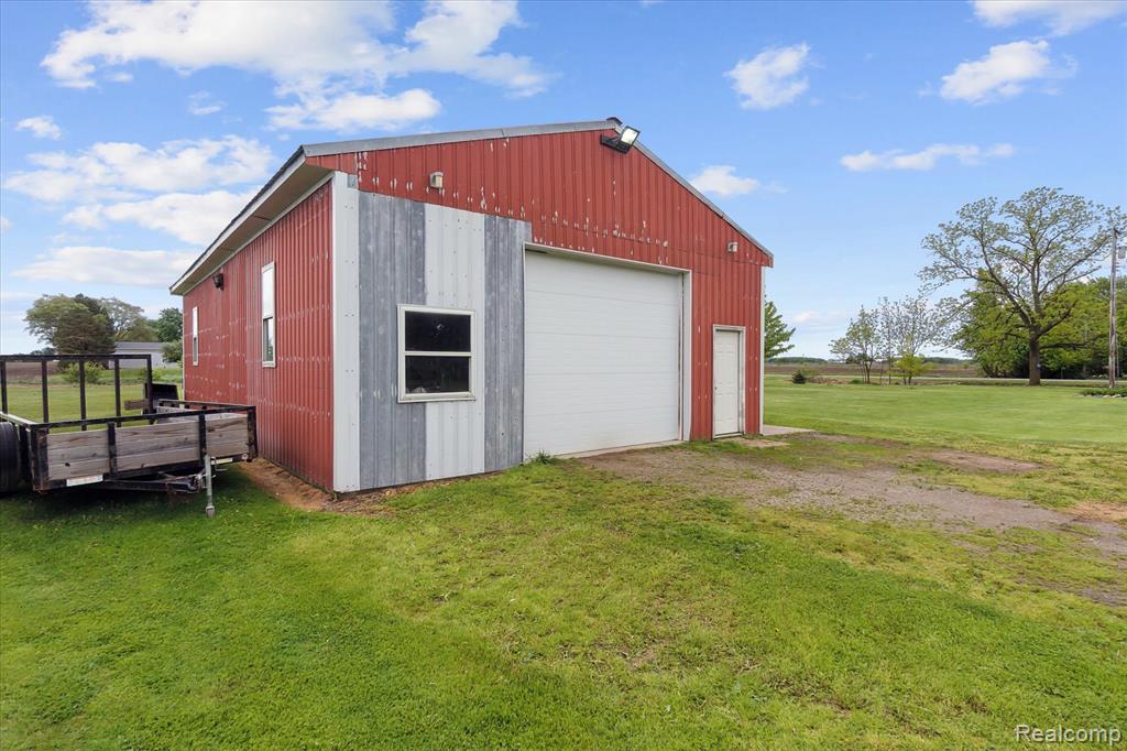 10605 Wilkinson Road, Lennon Vlg, MI 48449 — Photo 28