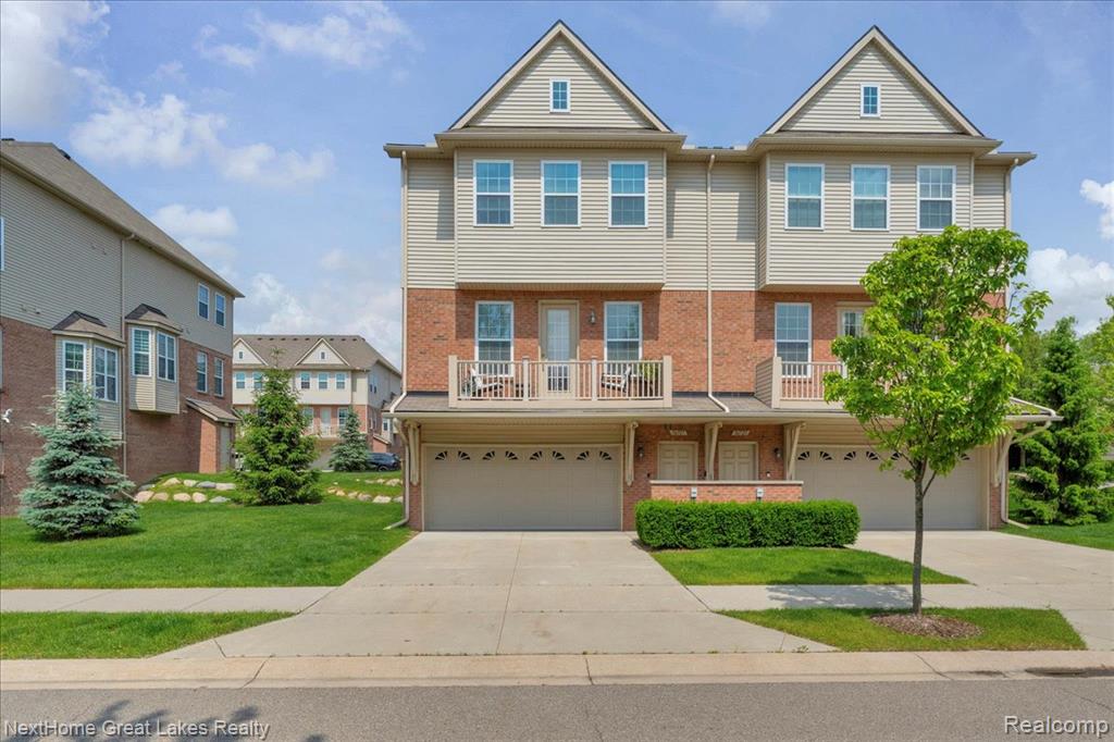 56717 Long Island Drive, Shelby Twp, MI 48316 — Photo 2