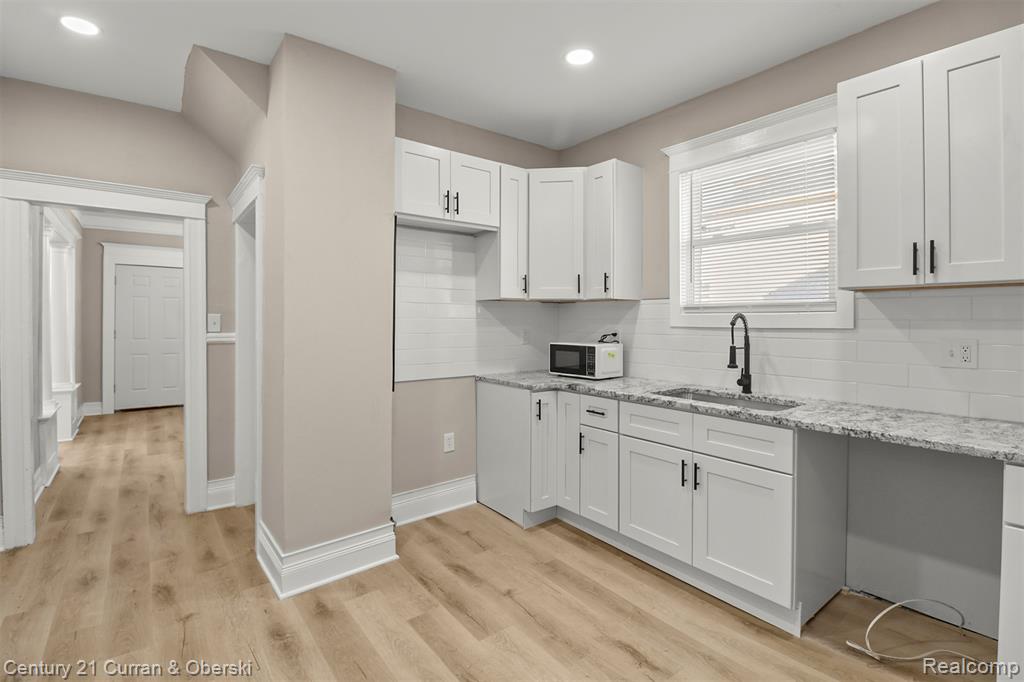 4385 Pacific Street, Detroit, MI 48204 — Photo 9