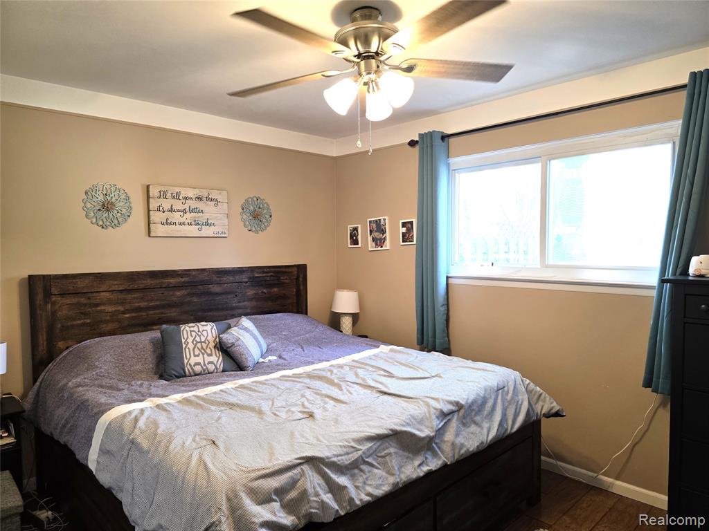 397 University Avenue, South Lyon, MI 48178 — Photo 20