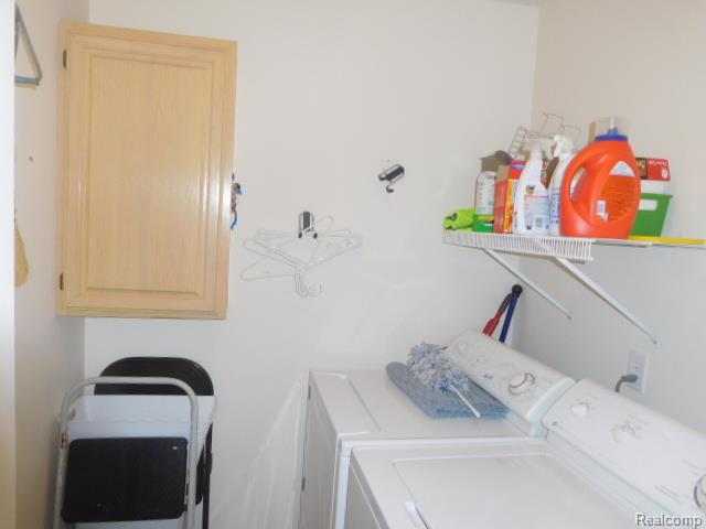 4116 April Lane, 24, Sterling Heights, MI 48310 — Photo 11