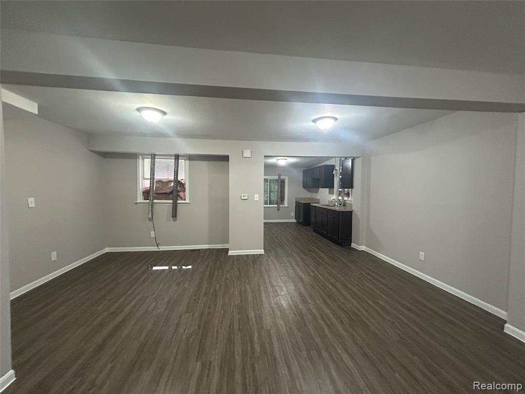 15713 VAUGHAN Street, Detroit, MI 48223 — Photo 6