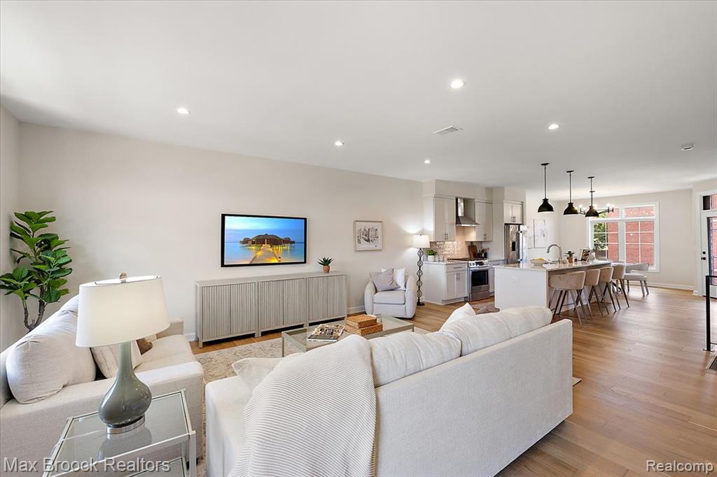 382 Notre Dame Street, Grosse Pointe, MI 48230 — Photo 20