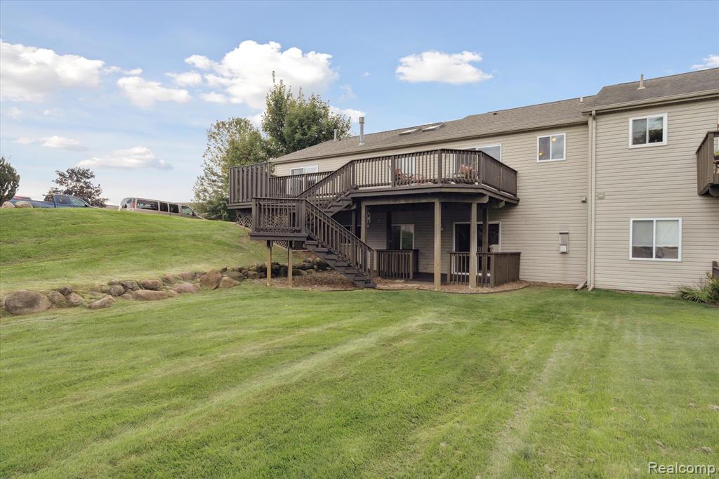1244 Crystal Pointe Circle, Fenton, MI 48430 — Photo 41