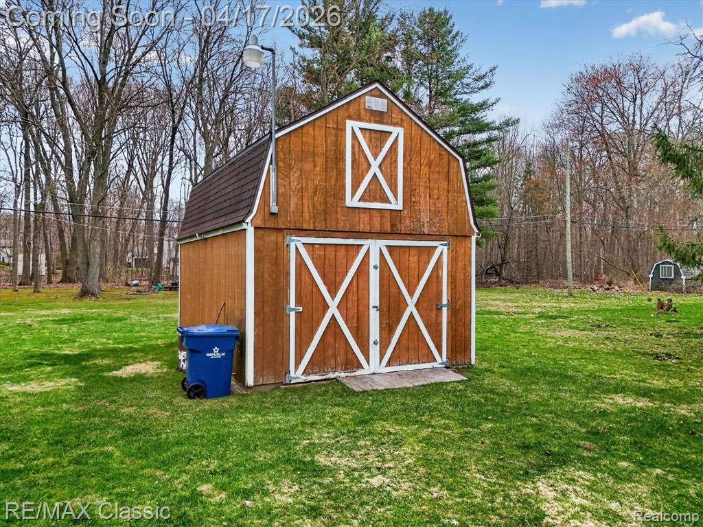 5060 Warmbriar Drive, White Lake, MI 48383 — Photo 28