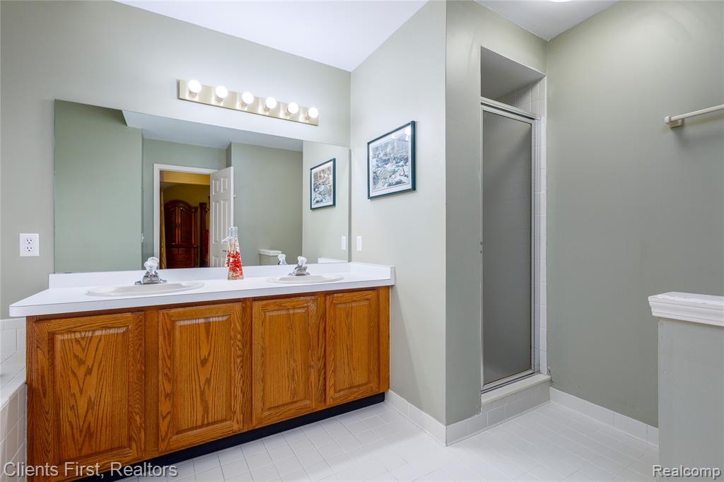 45498 Muirfield Drive, Canton, MI 48188 — Photo 38