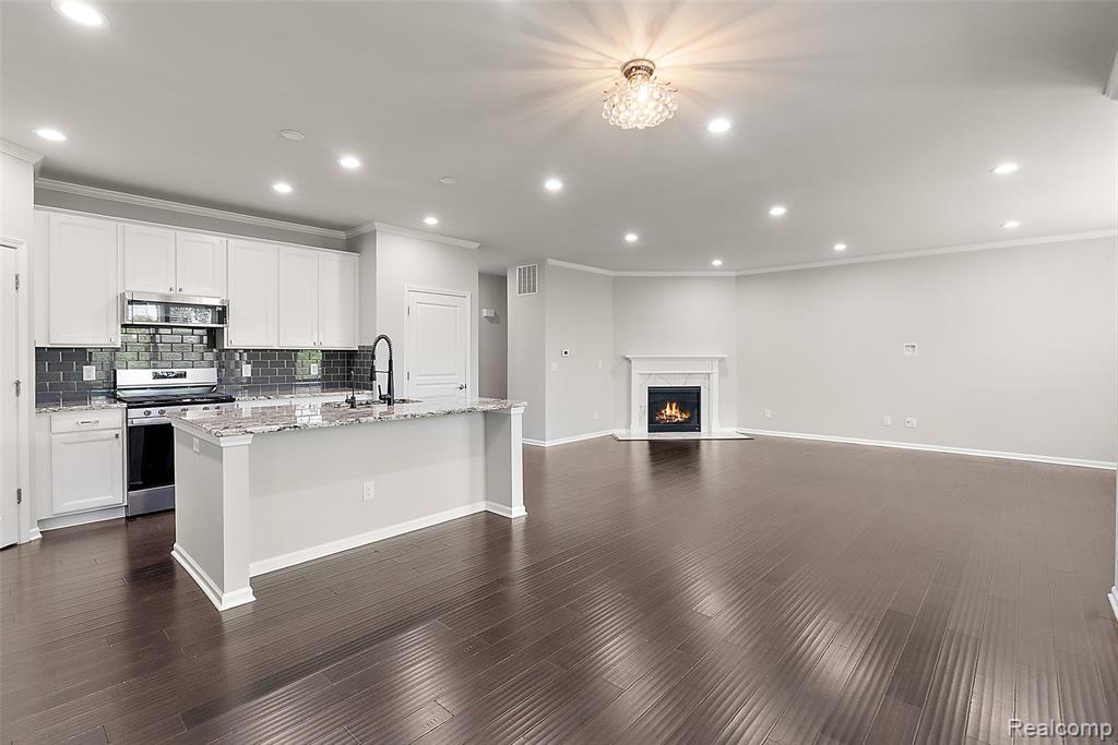 31065 Tremont Lane, Franklin, MI 48025 — Photo 13