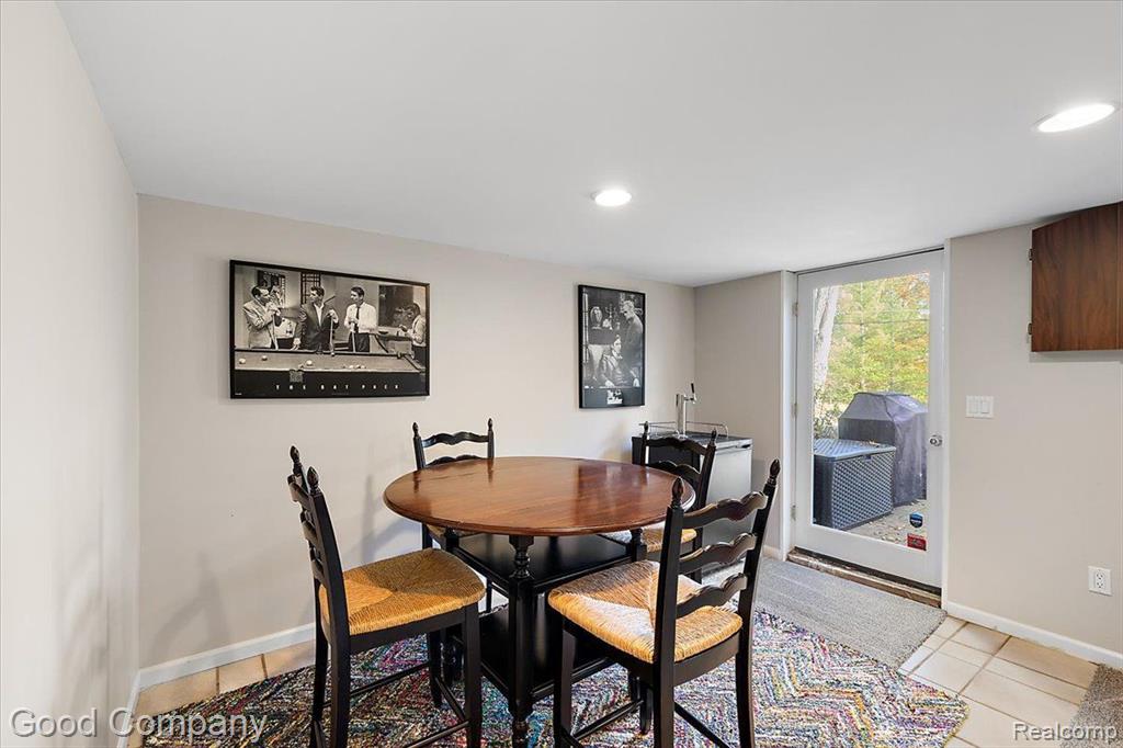 4671 BURNLEY Drive, Bloomfield Hills, MI 48304 — Photo 62