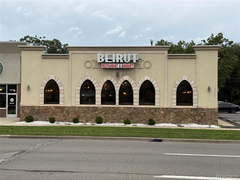 22700 Ford Road, Dearborn Heights, MI 48127, Dearborn Heights, MI, 48127