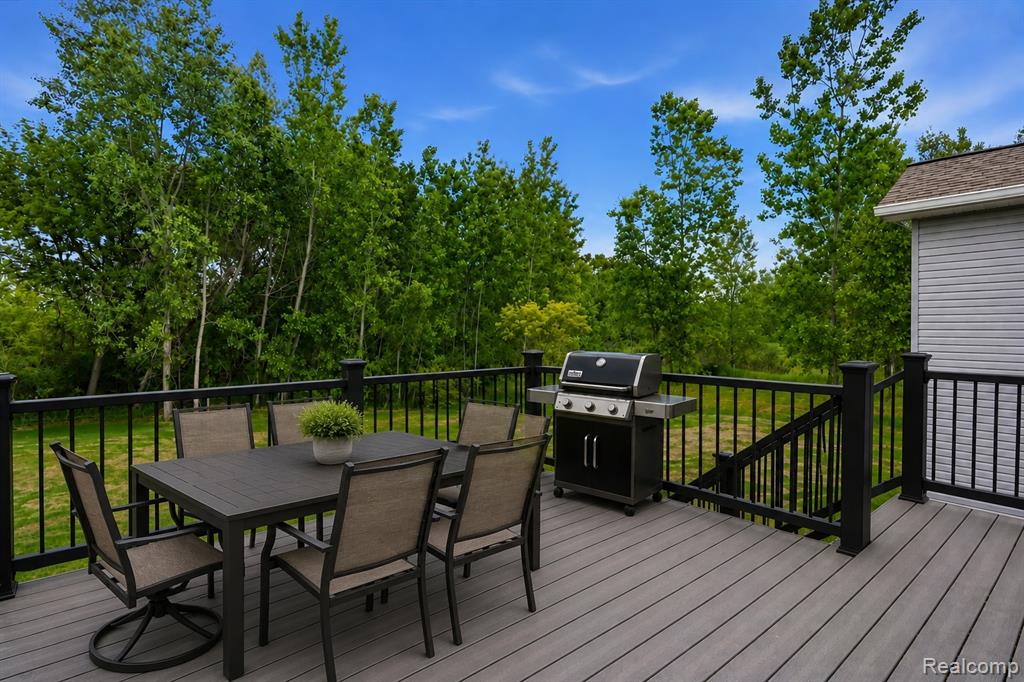 6320 Birch Meadows Lane, Fowlerville, MI 48836 — Photo 37