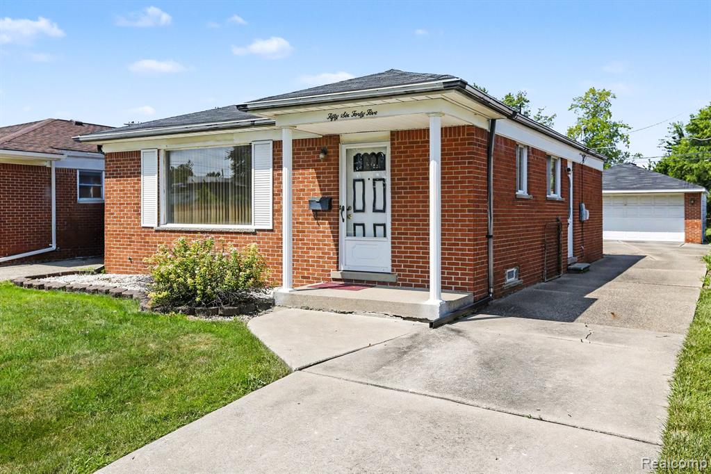 5645 Centralia Street, Dearborn Heights, MI 48127 — Photo 2