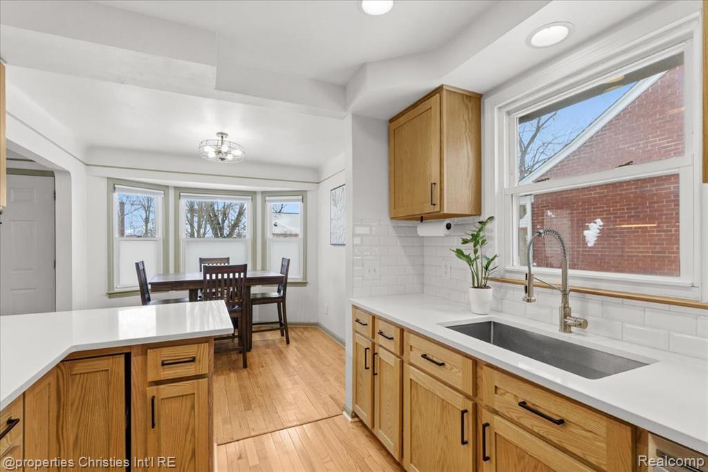 916 Harrison Boulevard, Lincoln Park, MI 48146 — Photo 5