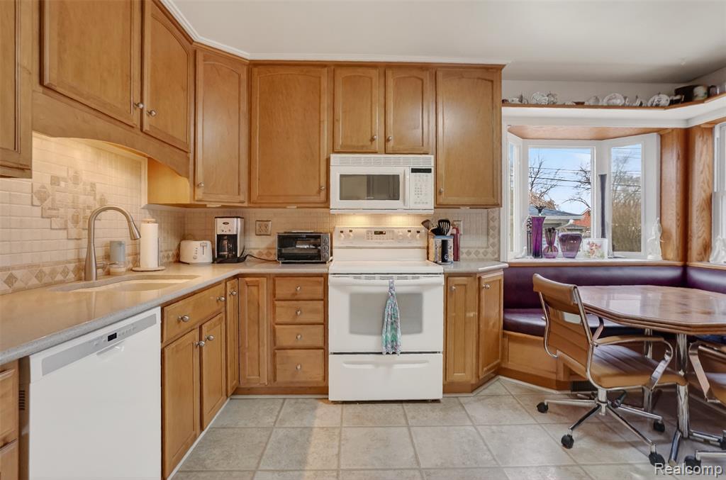 33604 Alvin Street, Garden City, MI — Photo 5