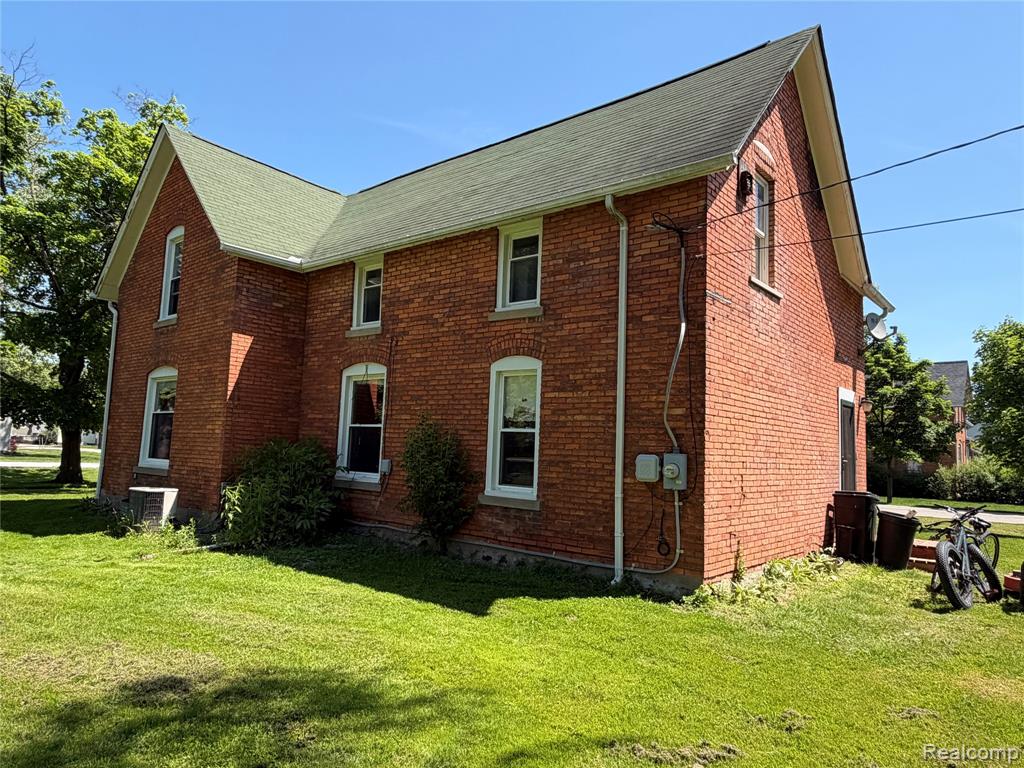 208 E Mill Street, Capac, MI 48014 — Photo 5