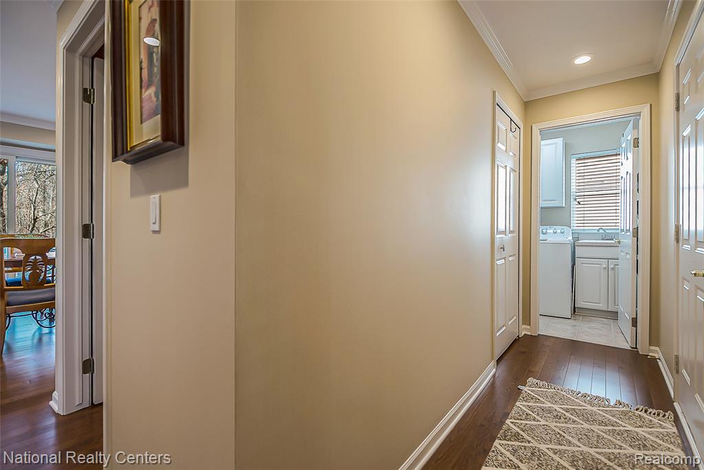 5451 Wentworth Drive, Commerce Twp, MI 48382 — Photo 18