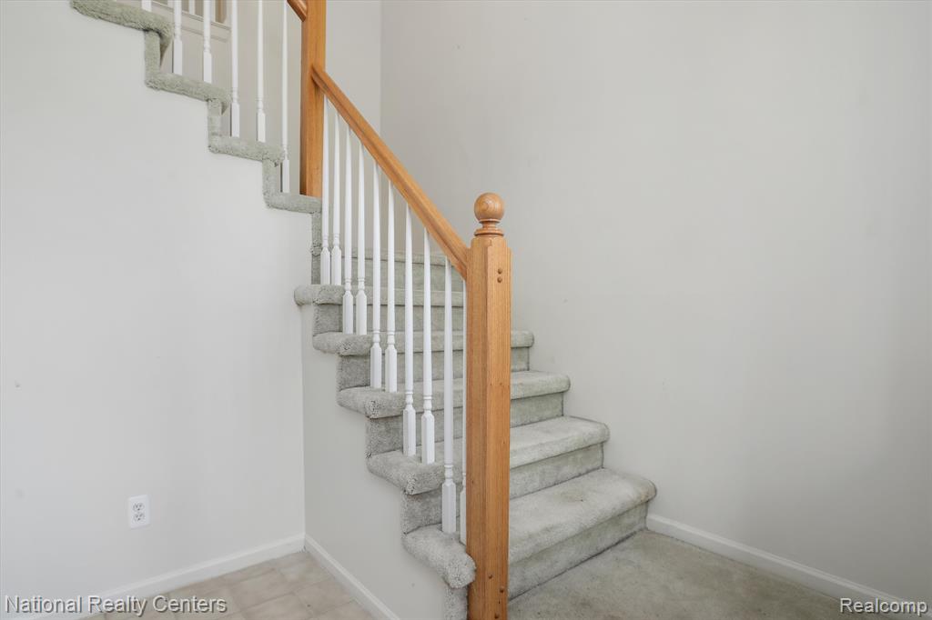 44973 MARIGOLD Drive, Sterling Heights, MI 48314 — Photo 5