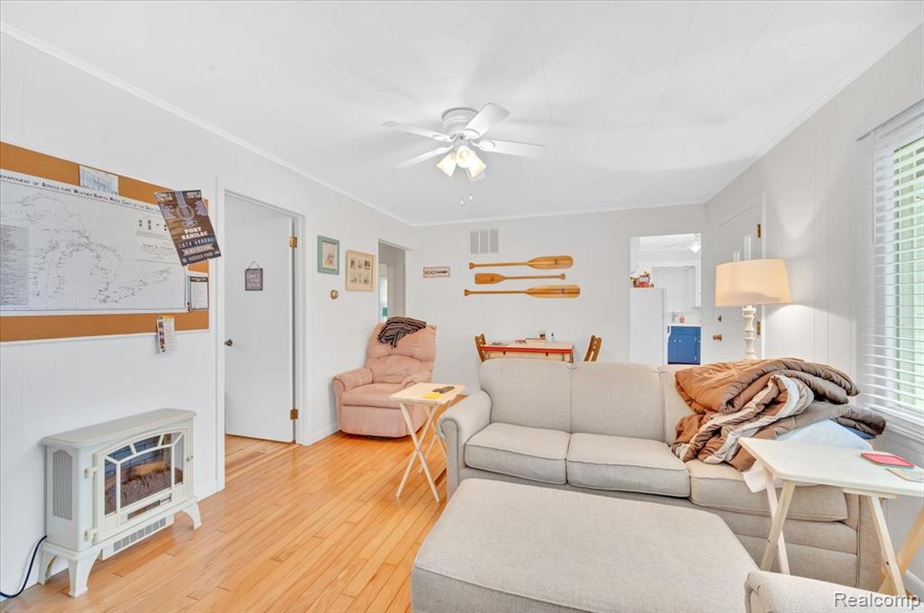 5036 Lakeshore Road, Lexington, MI 48450 — Photo 12