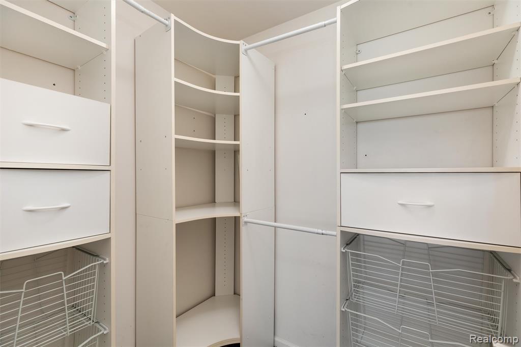 47879 Cardiff Avenue, Canton, MI 48188 — Photo 20