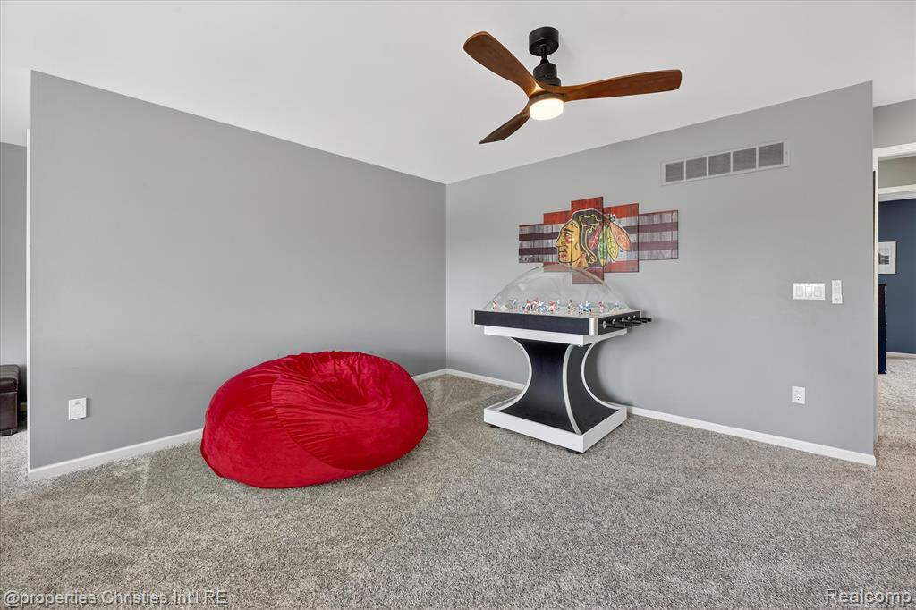 16224 Oak Forest Court W, Northville, MI 48168 — Photo 37