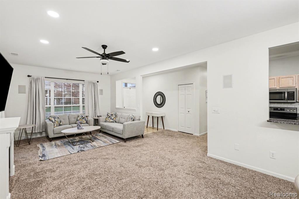 16413 Dominion Drive, Macomb, MI 48044 — Photo 4