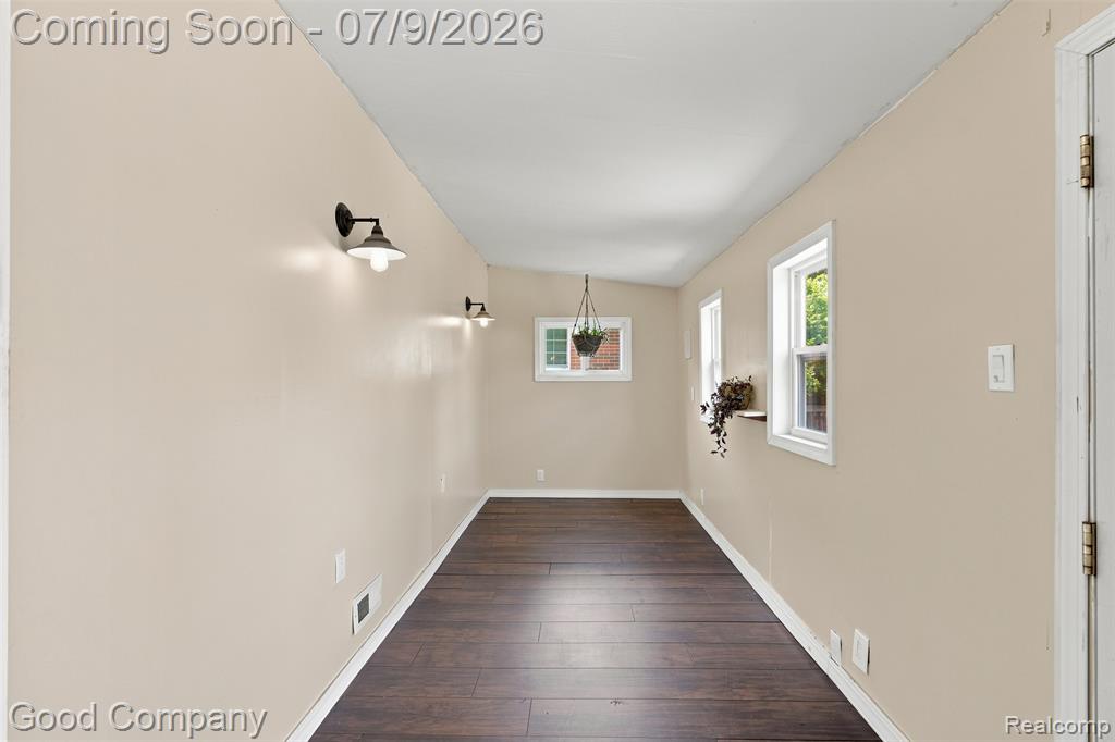 412 Chippewa Street, Clawson, MI — Photo 16