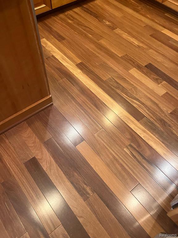 7211 Hewitt Road, MI 48032 — Photo 8