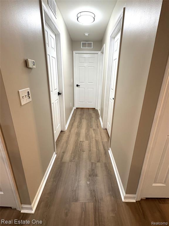 45679 Heather Ridge Drive, Macomb, MI 48044 — Photo 12