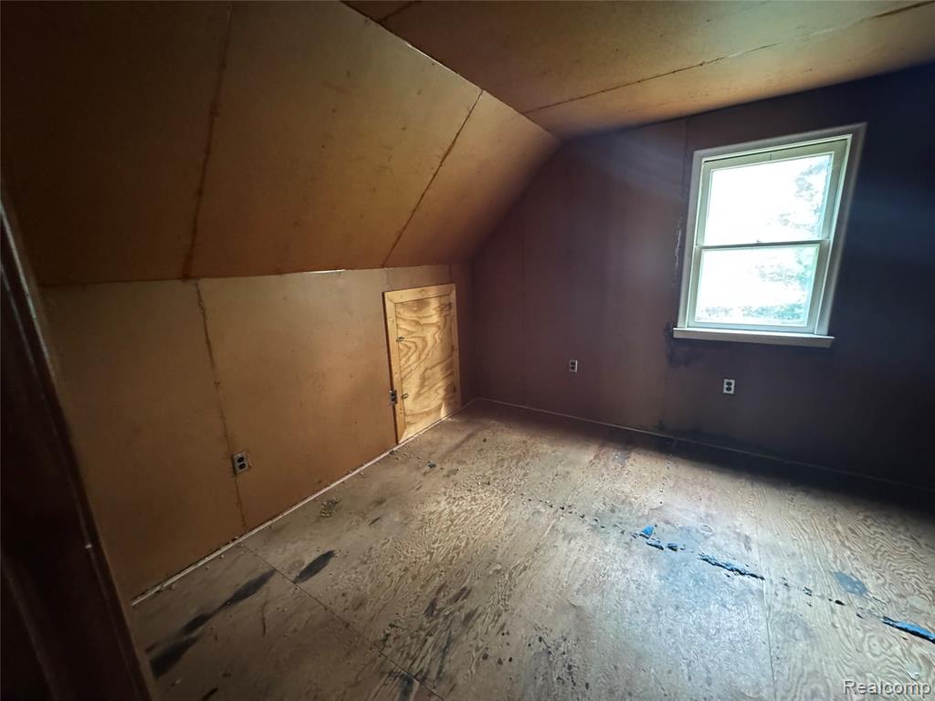 79 W Rowland Avenue, Madison Heights, MI 48071 — Photo 12